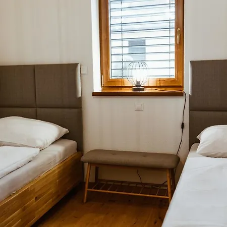 Stit Lodge