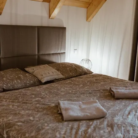 Stit Lodge
