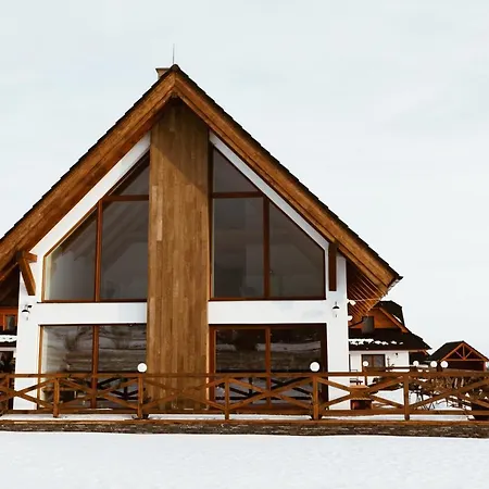 štít Lodge Stará Lesná